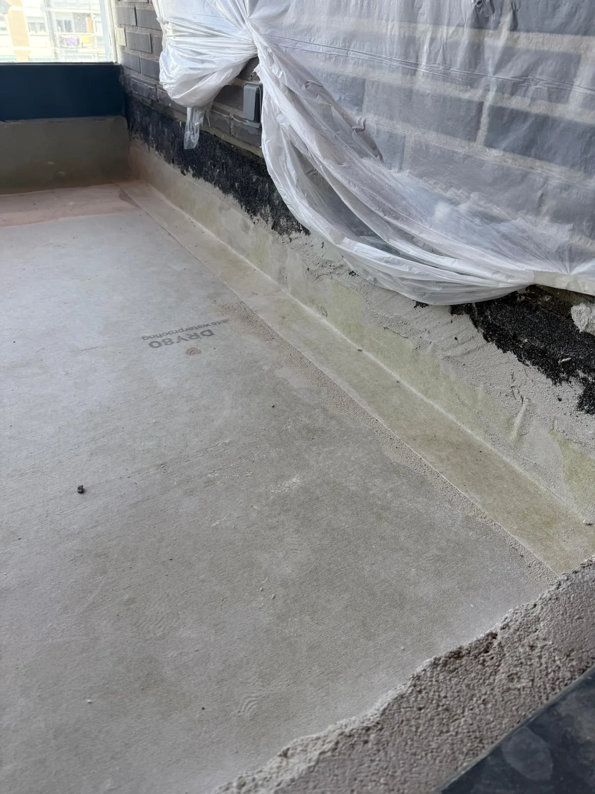 Impermeabilización y suelo de terraza · fase 01