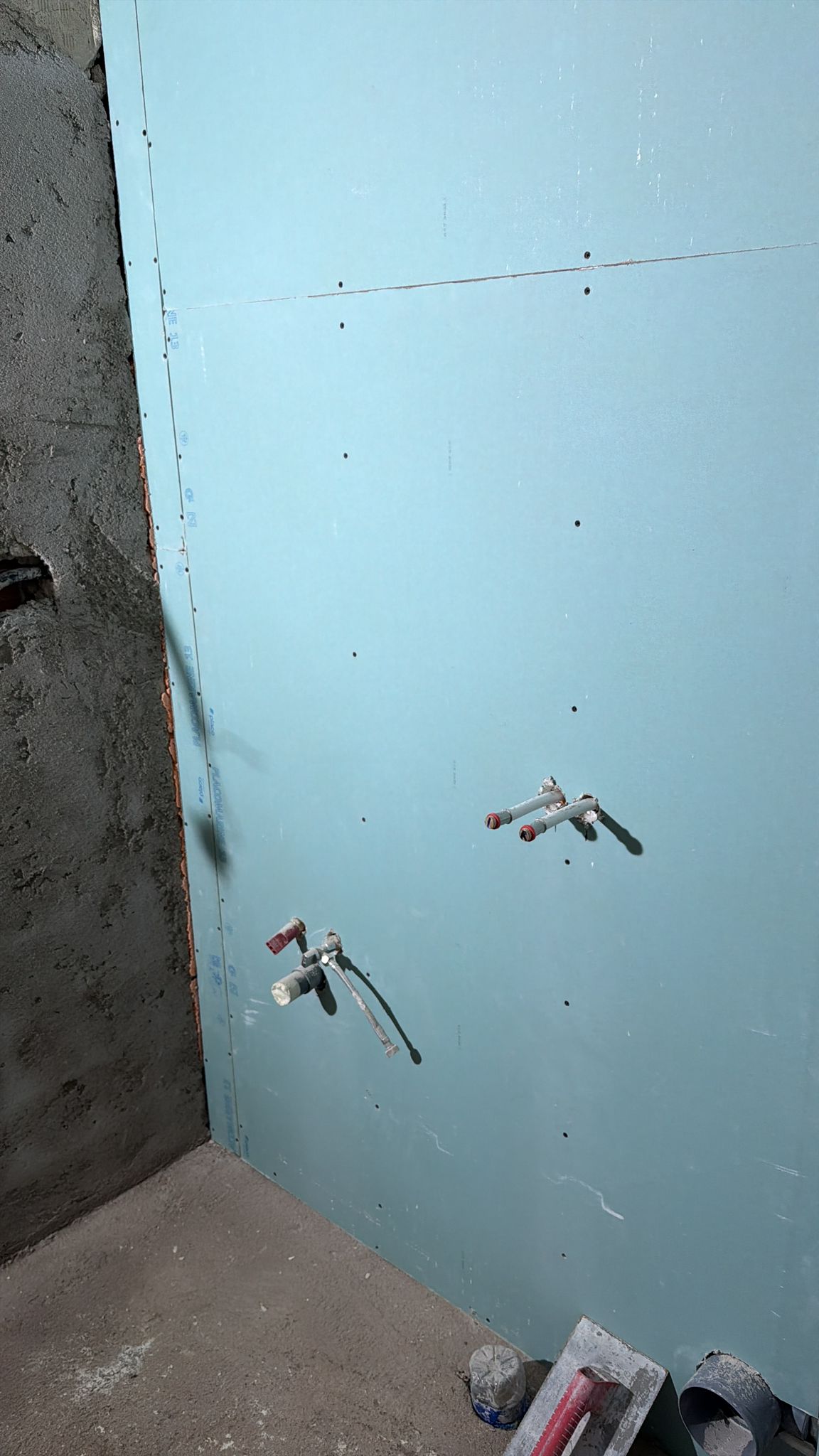 Trasdosado con instalación